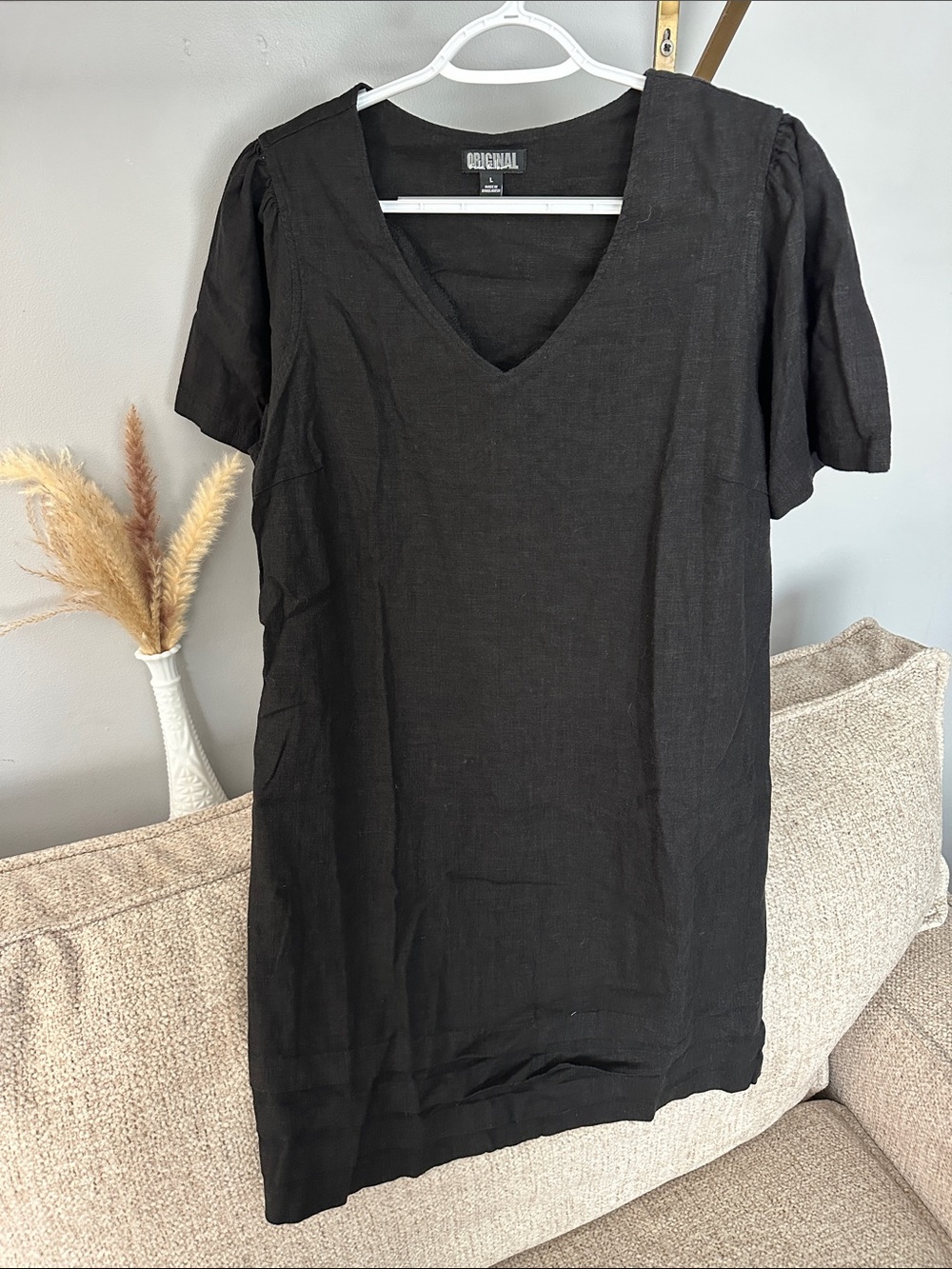 Nicole Miller Black V-Neck Short Sleeve Tunic Top